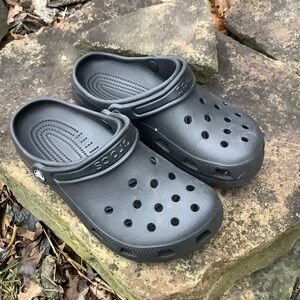 Black Crocs - Size 6